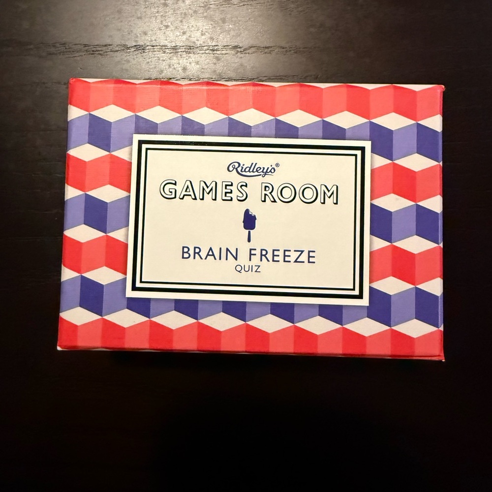 Ridley’s Games Room Brain Freeze Quiz – Word Guessing Party Game (Complete Set)